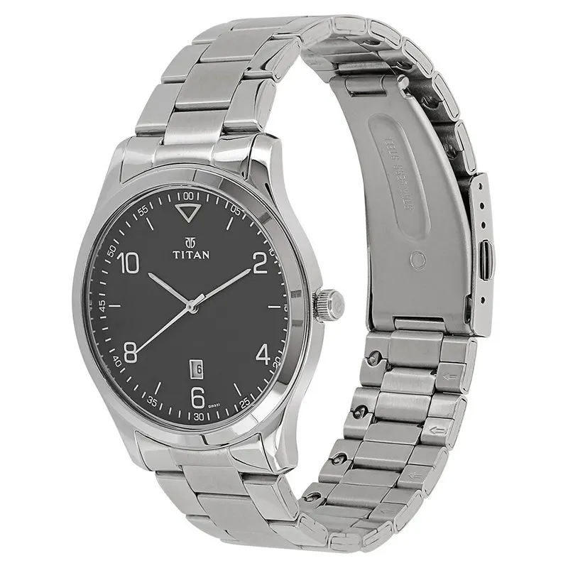 Titan Workwear 1770SM02 Black Dial Men’s Watch