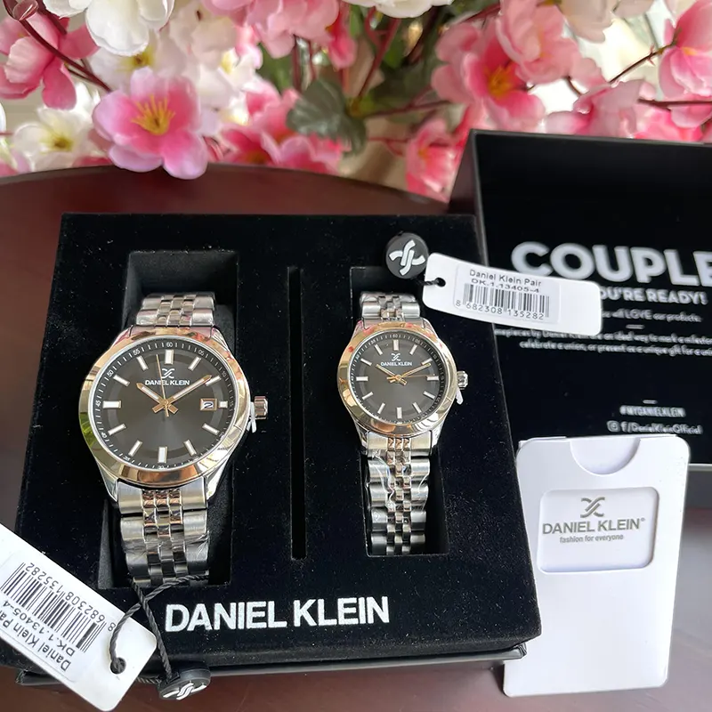 Daniel Klein Black Dial Silver-tone Couple Set