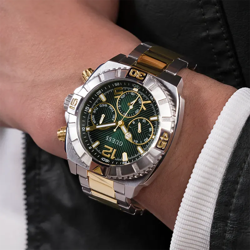 Guess Traction Multi-function Green Dial Men’s Watch | GW0800G1