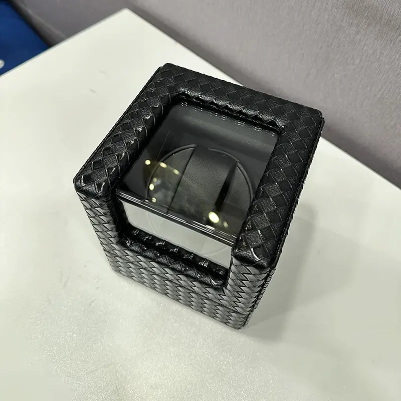 Luxury Automatic 1 Slot Watch Winder with Leather Finish