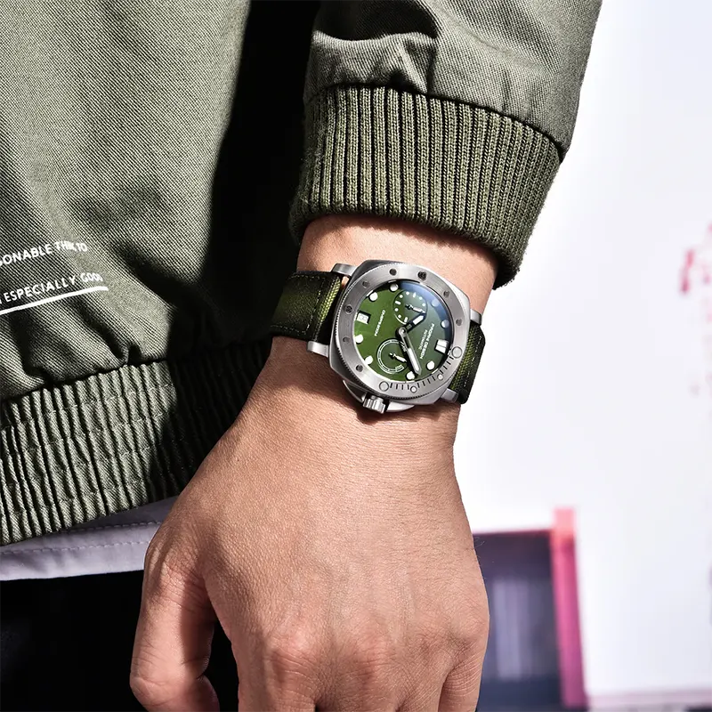 Pagani Design 1767 Orologio Automatico Uomo, Cassa Acciaio 41mm, Vetro Zaffiro, Impermeabile 20 Bar, Cinturino In Pelle