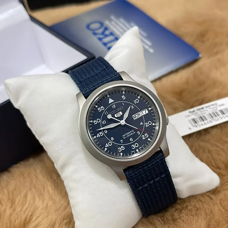 Seiko 5 Blue Dial Blue Nylon Strap Automatic Men's Watch | SNK807K2