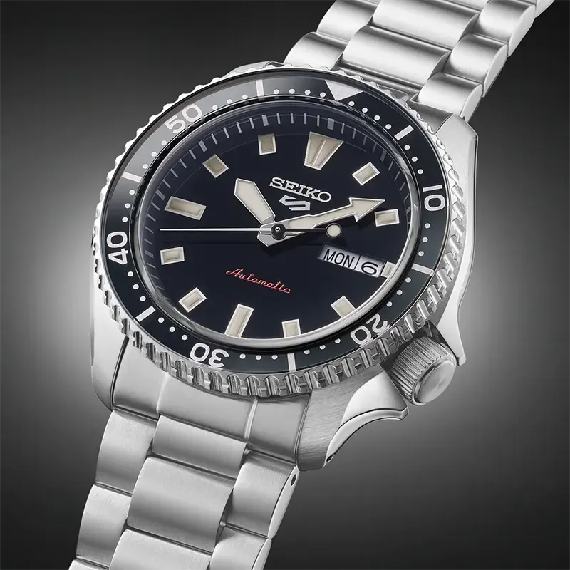 Seiko 5 Sports SKX’s Iconic Automatic Black Dial Men's Watch | SRPL85