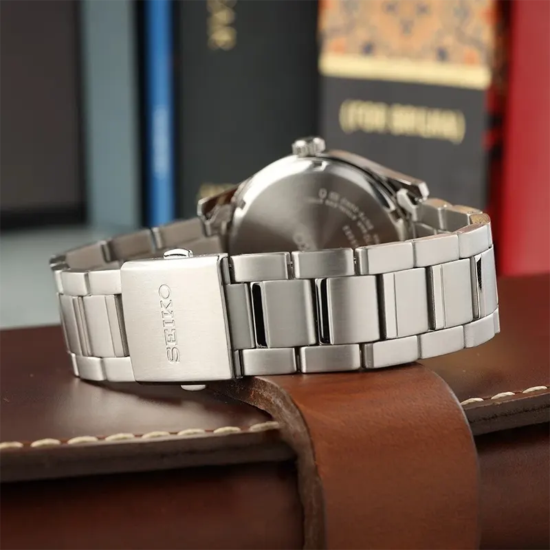 Seiko Essentials Classic Black Dial Men's Watch | SUR569P1