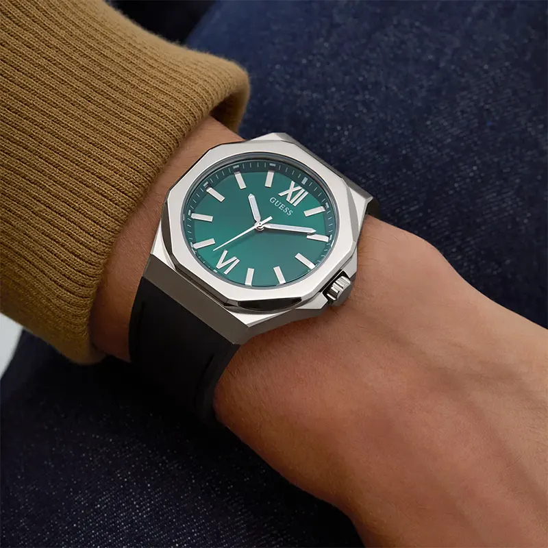Guess Emperor Classic Green Dial Men’s Watch | GW0850G1