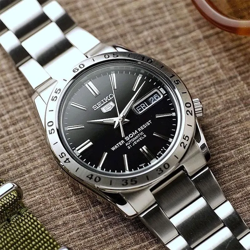 Seiko 5 Automatic Black Dial Men's Watch | SNKE01K1
